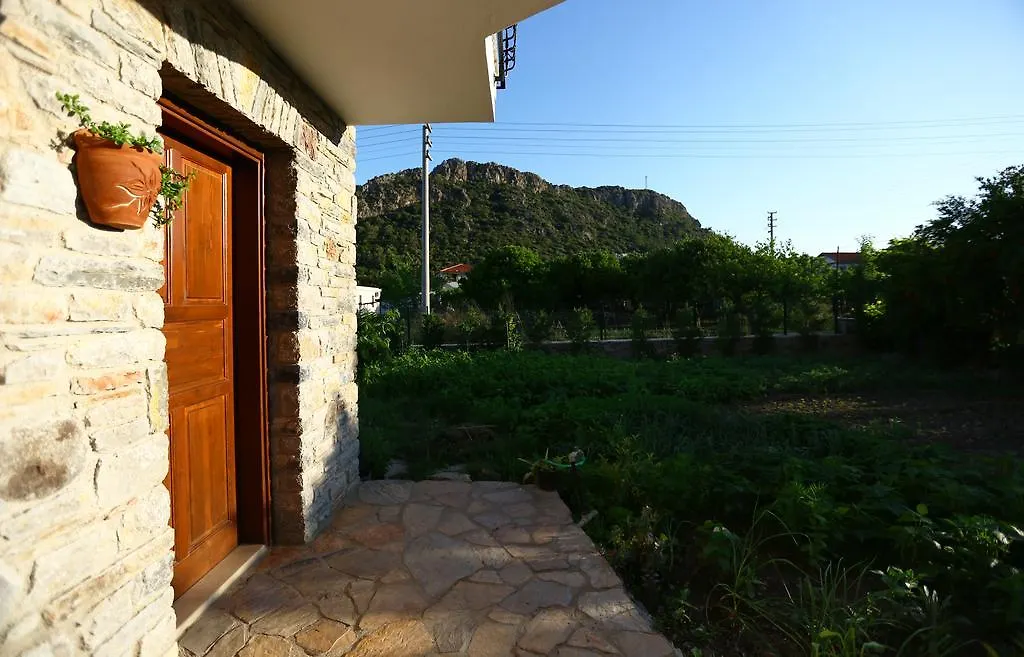 Hayitbuku Ahsapevleri Guest House Mesudiye